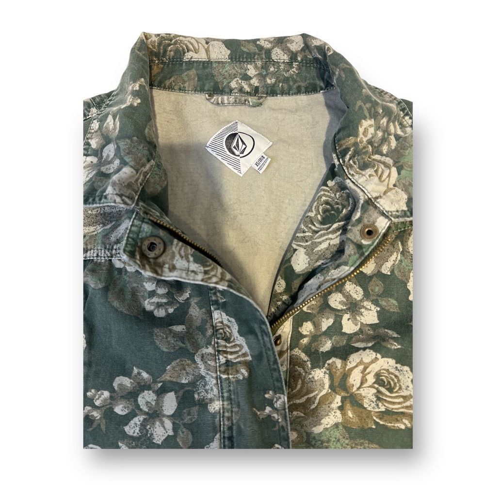 Volcom Floral Jacket Size Extra Small - Picture 3 of 7